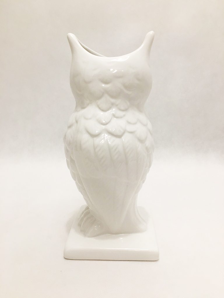 White Porcelain Owl Vase 1